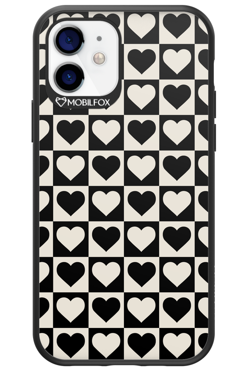 Checkered Heart - Apple iPhone 12