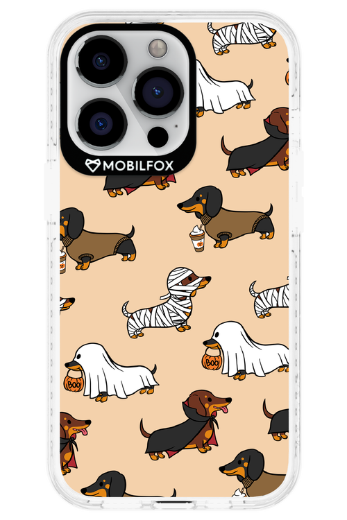 Scary Dachshund - Apple iPhone 13 Pro