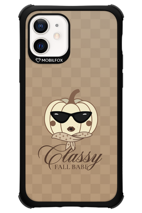 Fall Babe - Apple iPhone 12