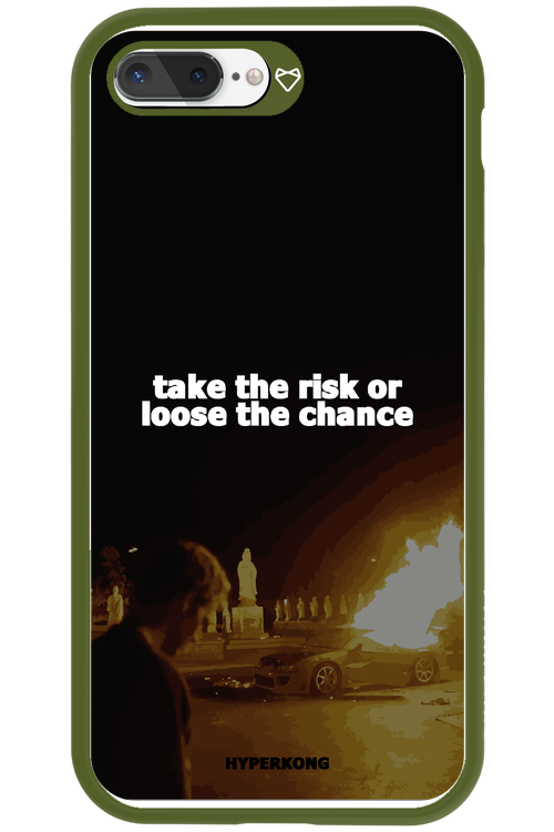 RISK - Apple iPhone 8 Plus