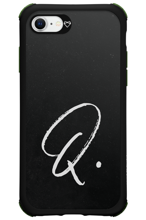 (Off Space) Q - Apple iPhone 7