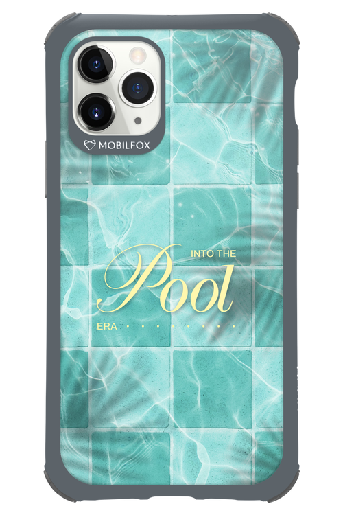 Into the Pool - Apple iPhone 11 Pro