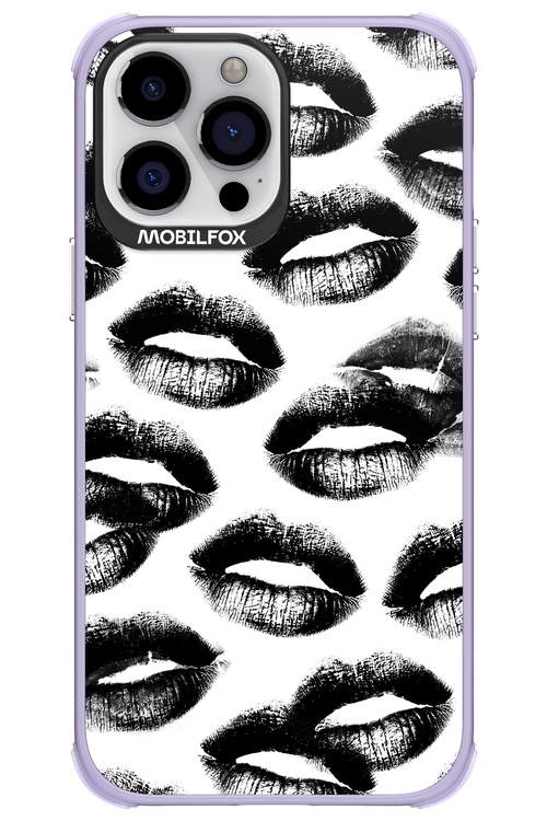 Ghost Kiss - Apple iPhone 13 Pro Max