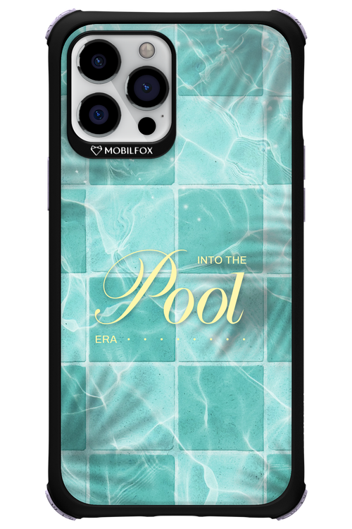 Into the Pool - Apple iPhone 12 Pro Max