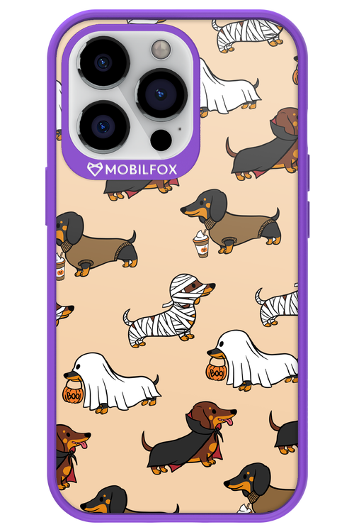 Scary Dachshund - Apple iPhone 13 Pro