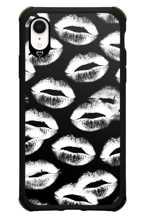 Ghost Kiss Black - Apple iPhone XR