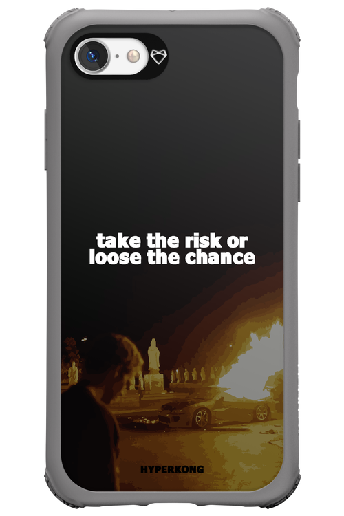 RISK - Apple iPhone 7