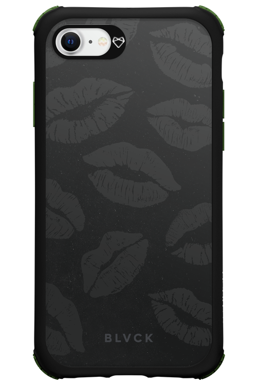 Dark Lips - Apple iPhone SE 2020