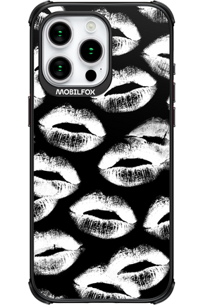 Ghost Kiss Black - Apple iPhone 15 Pro Max