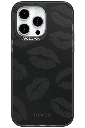 Dark Lips - Apple iPhone 15 Pro Max
