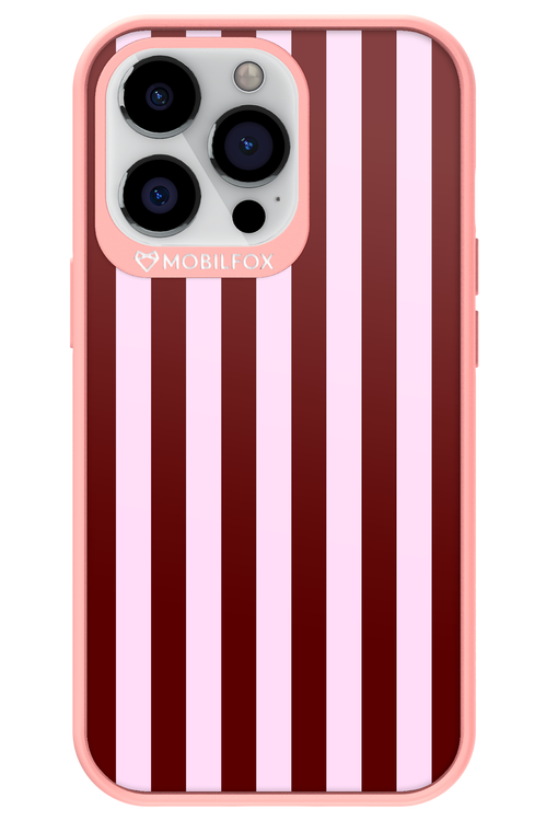 Circus Romance - Apple iPhone 13 Pro