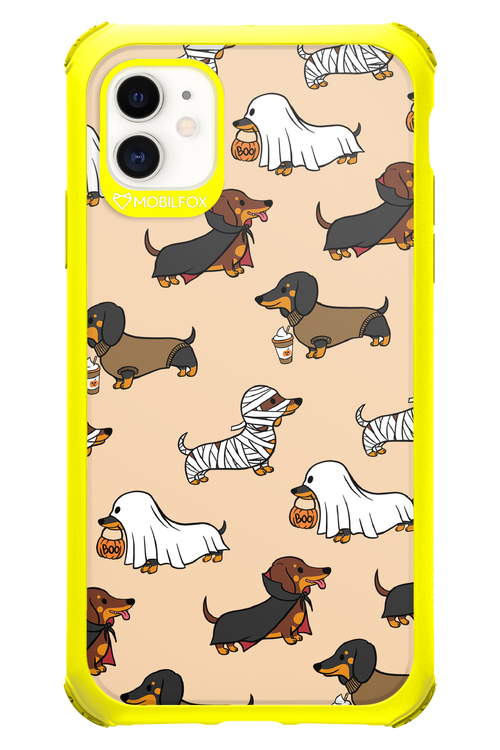 Scary Dachshund - Apple iPhone 11