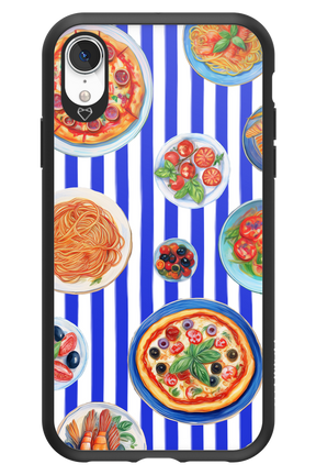 Dinner Table - Apple iPhone XR
