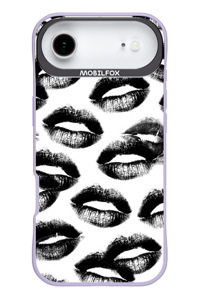 Ghost Kiss - Apple iPhone 17 Air