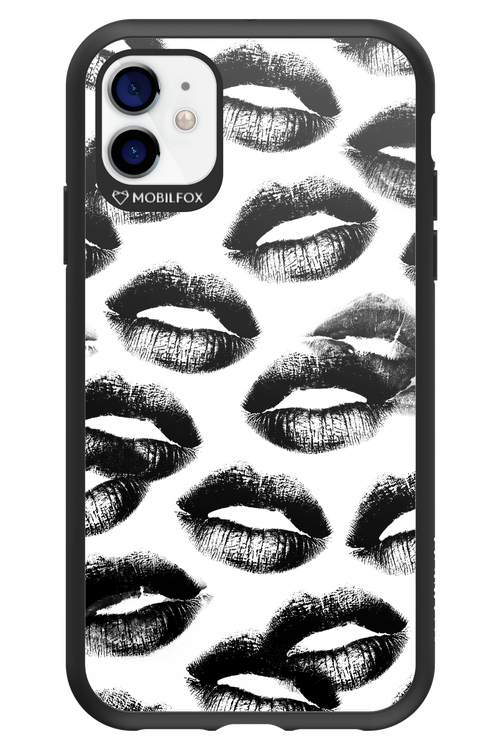 Ghost Kiss 2.0 - Apple iPhone 11