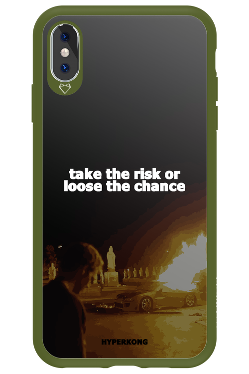 RISK - Apple iPhone XS Max