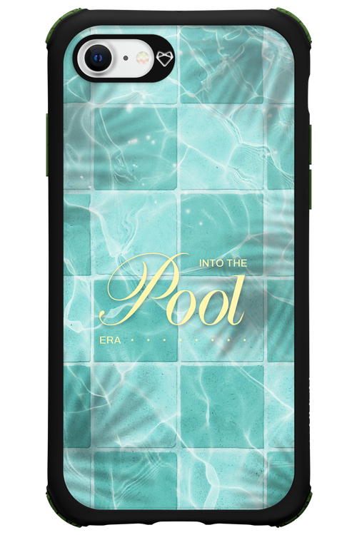 Into the Pool - Apple iPhone 8