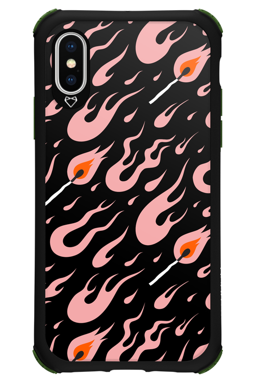 Hot Flames - Apple iPhone XS