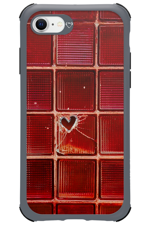 Heartbroken - Apple iPhone 7